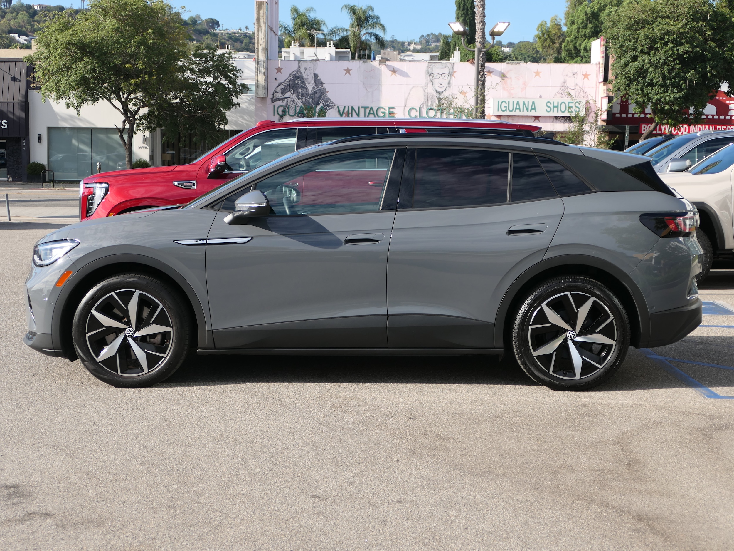 Used 2023 Volkswagen ID.4 PRO S with VIN 1V2VMPE82PC031663 for sale in Los Angeles, CA