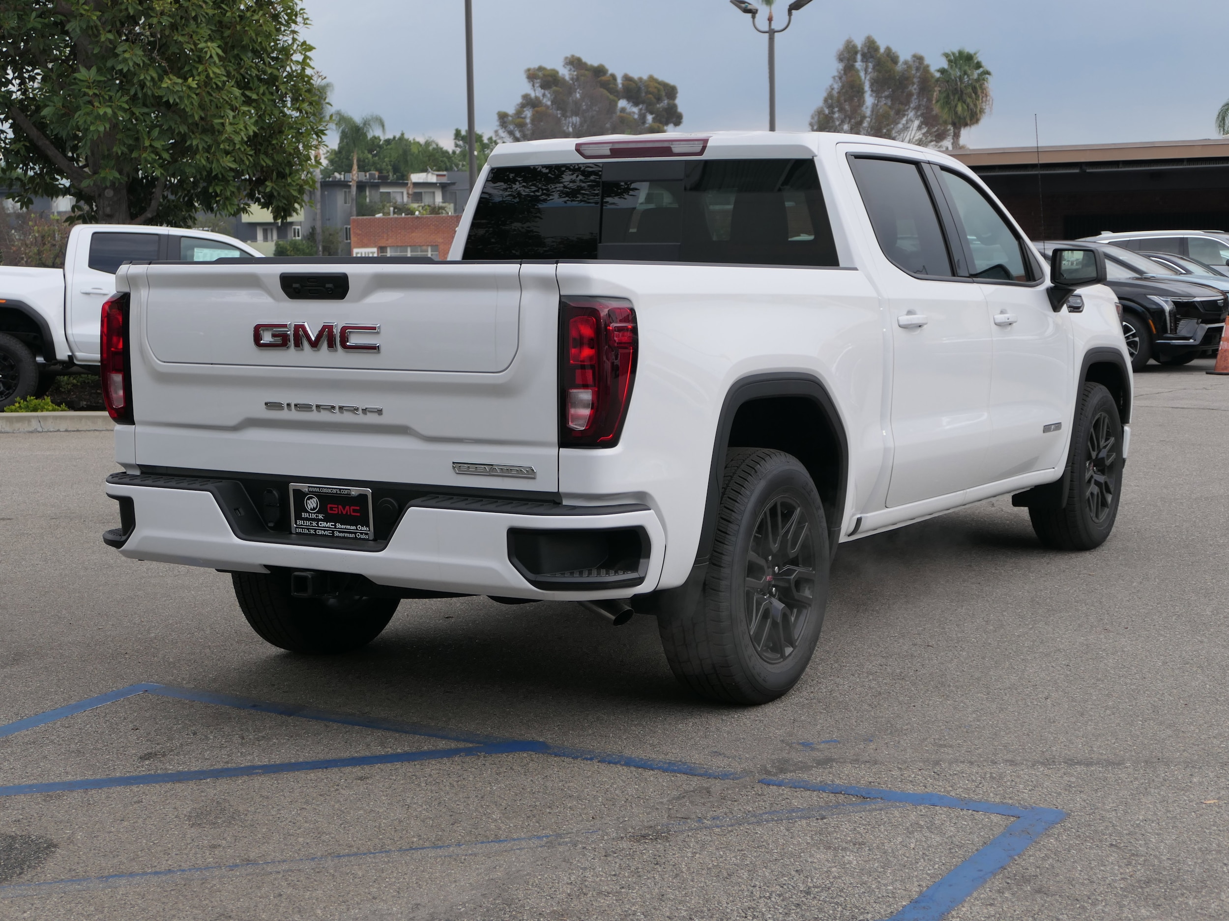 2026 GMC Sierra 1500 Elevation photo 5