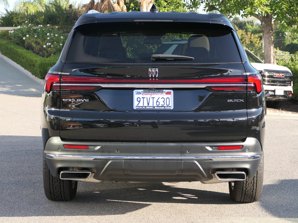Used 2025 Buick Enclave Preferred SUV