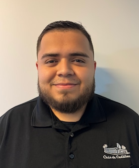 Staff member AXEL MENDEZ from ID_a00dc96d727f