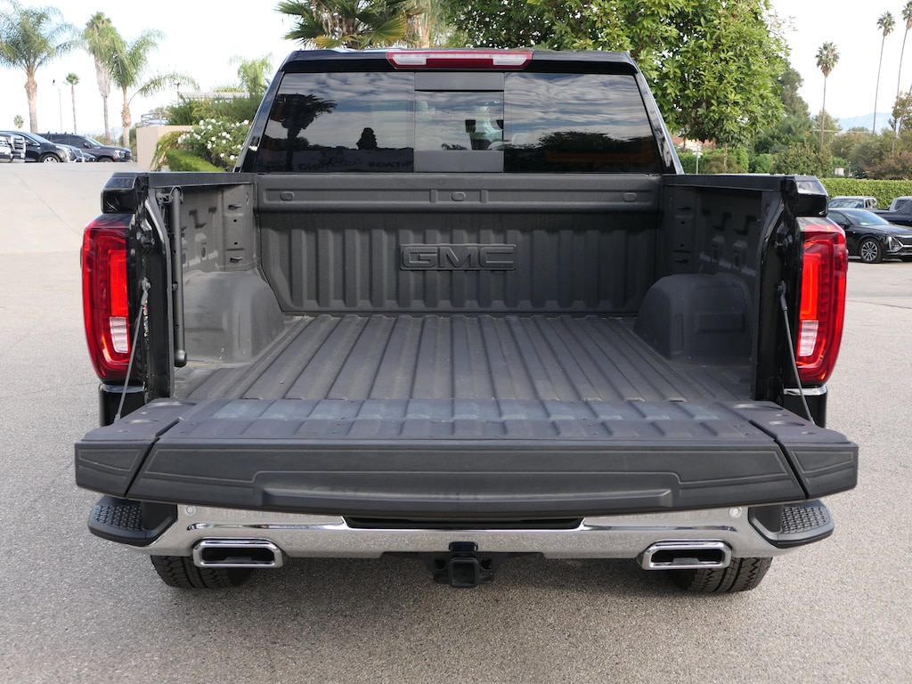 New 2025 GMC Sierra 1500 SLT Truck