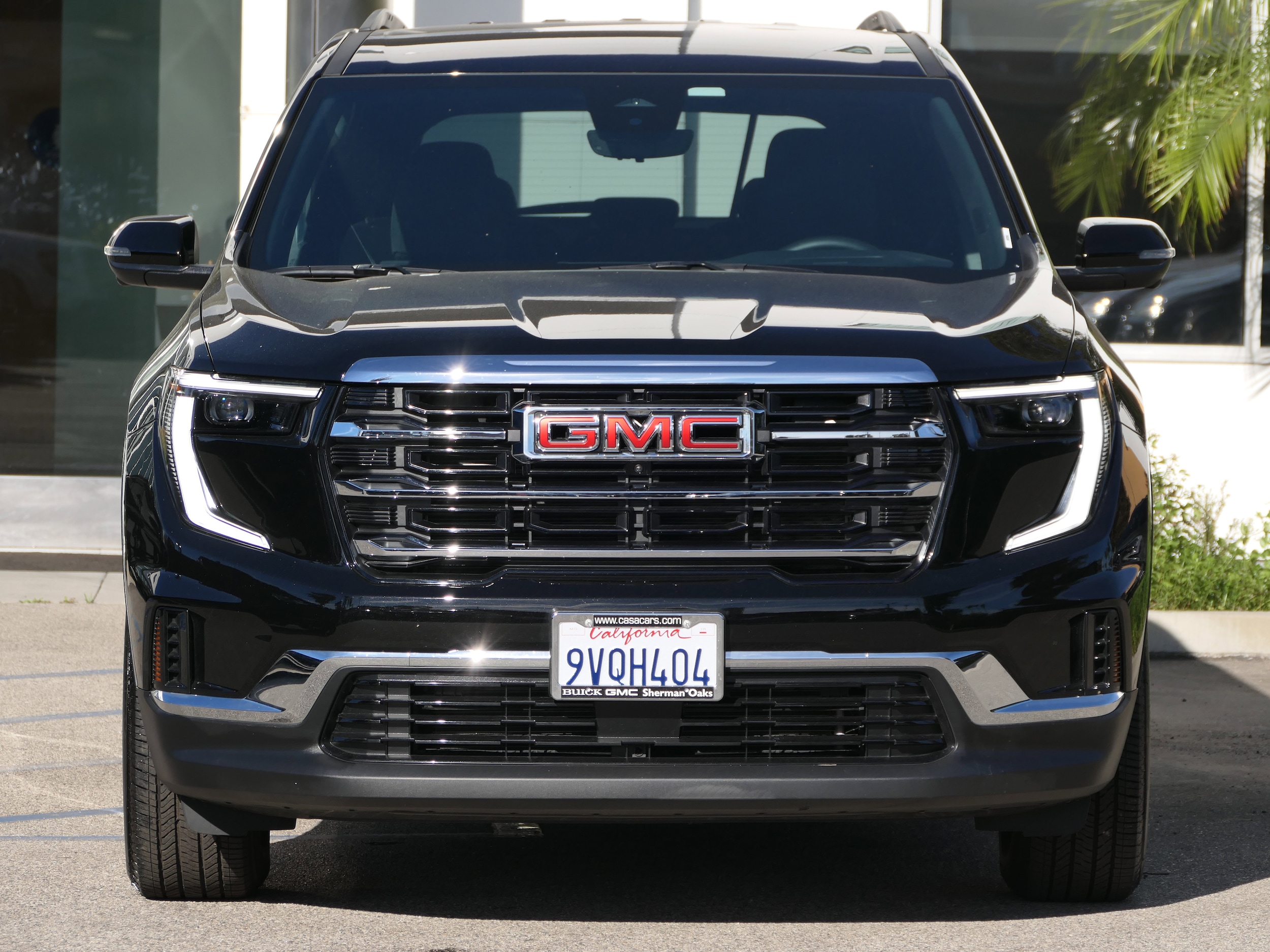 2026 GMC Acadia Elevation photo 3