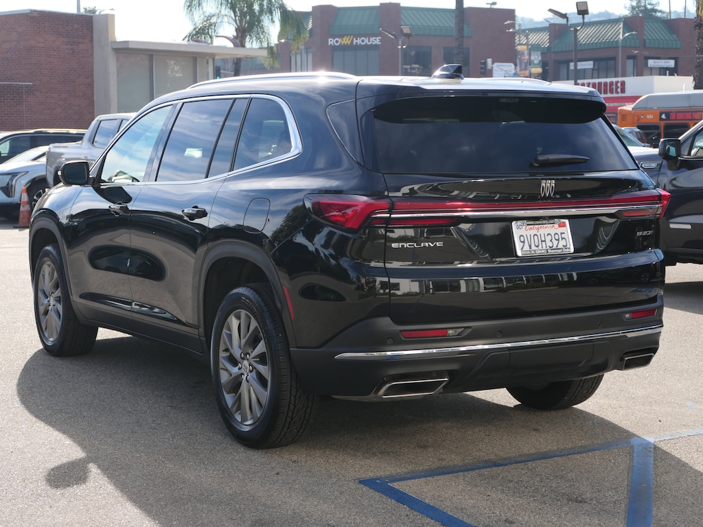 Used 2026 Buick Enclave Preferred SUV