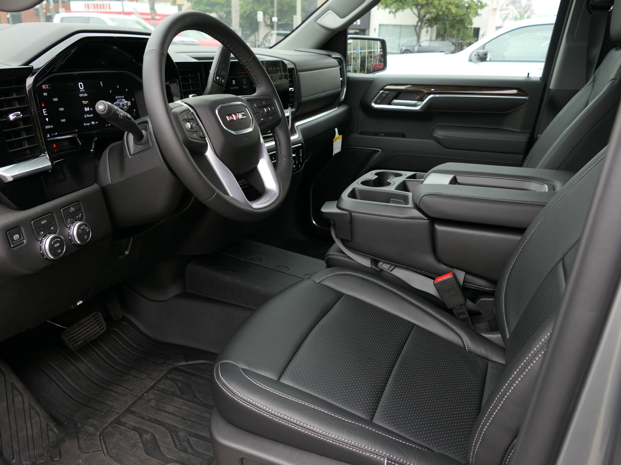2026 GMC Sierra 1500 SLE - Photo 11