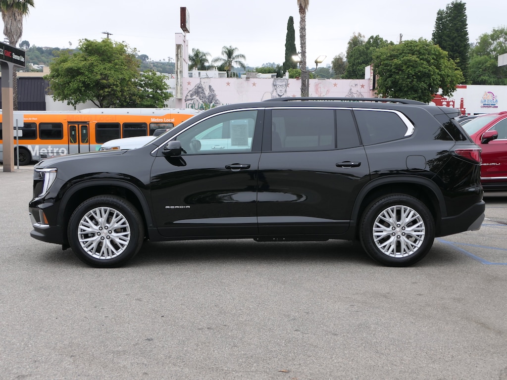 Used 2026 GMC Acadia Elevation SUV