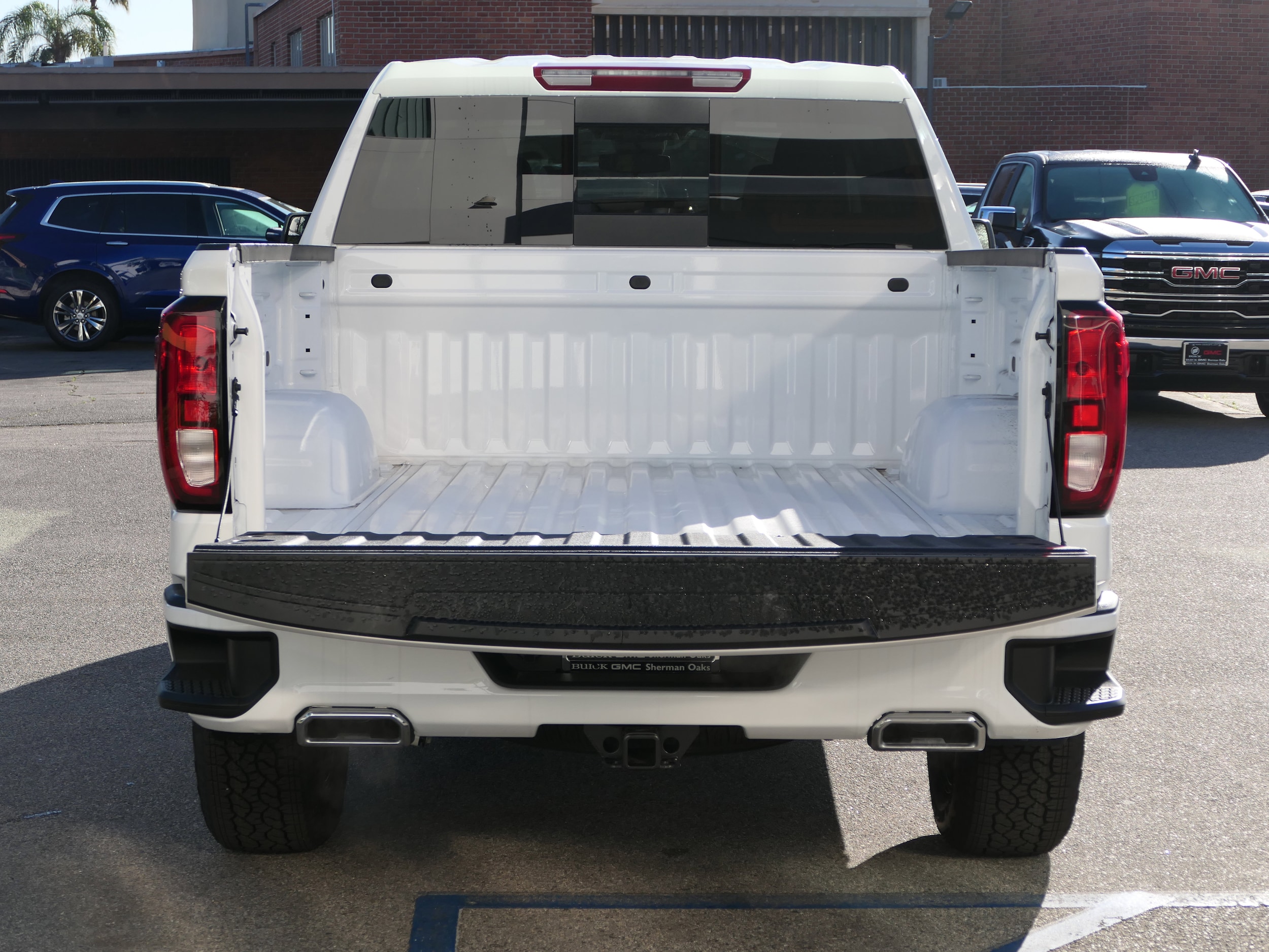 2026 GMC Sierra 1500 Elevation photo 4