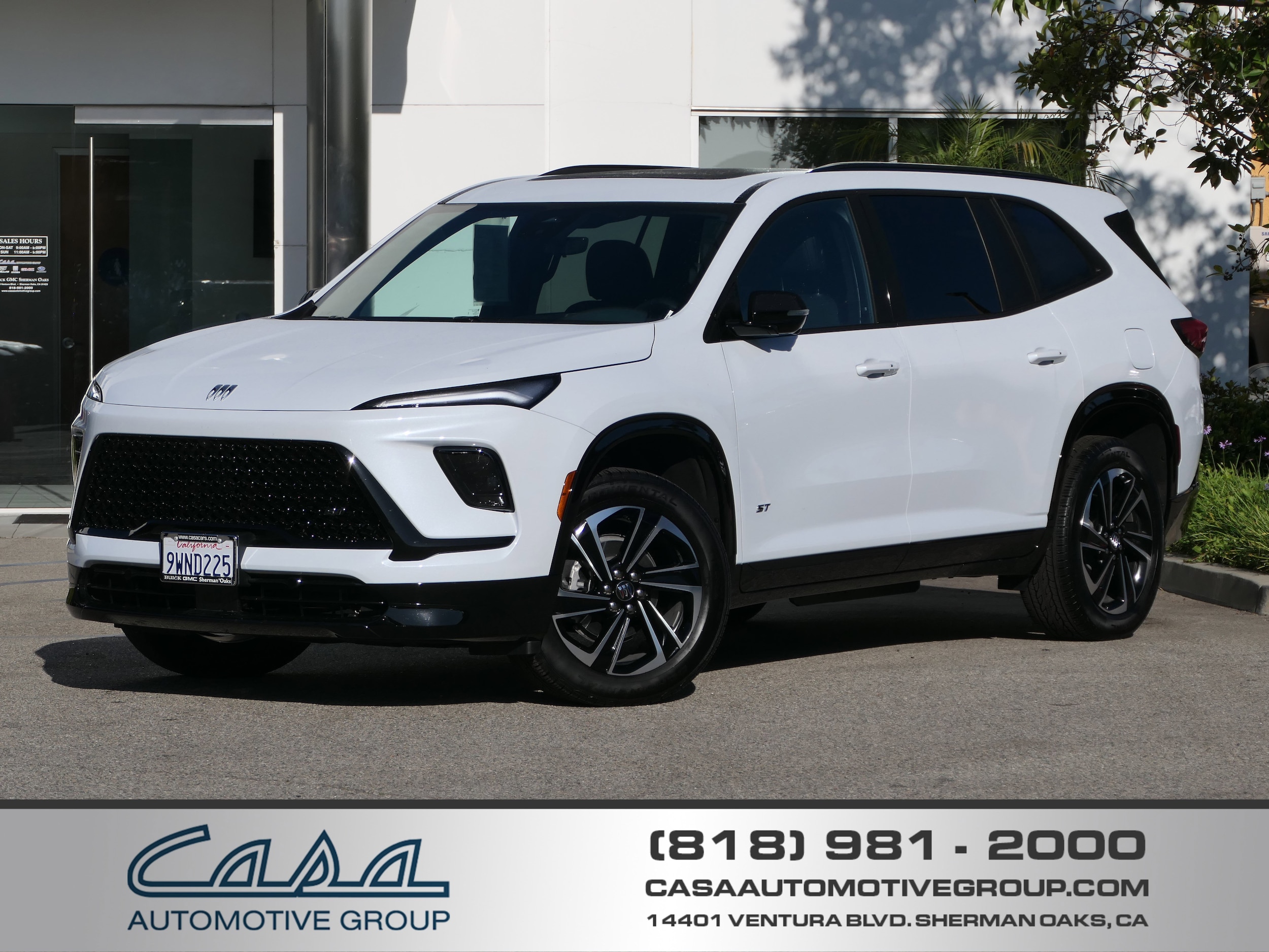 2026 Buick Enclave Sport Touring photo 1