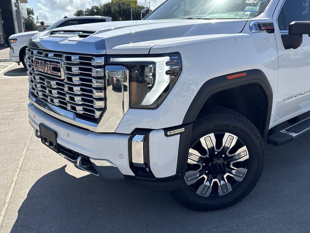 Used 2025 GMC Sierra 2500 HD Denali Truck Crew Cab