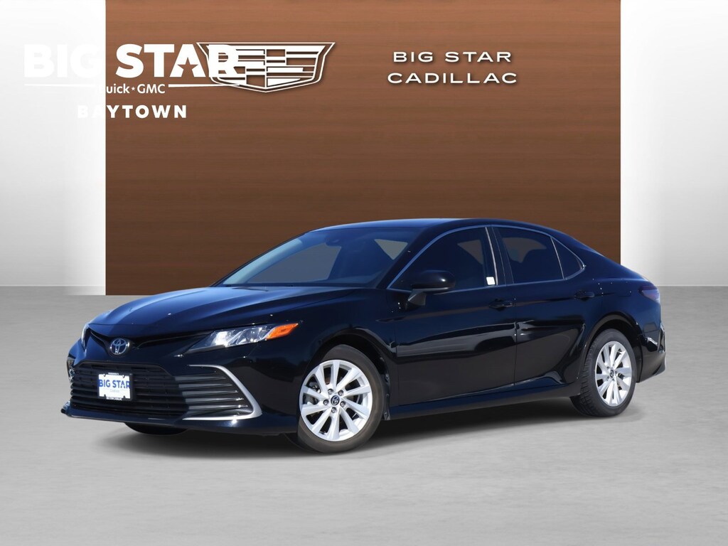 Used 2022 Toyota Camry LE Sedan
