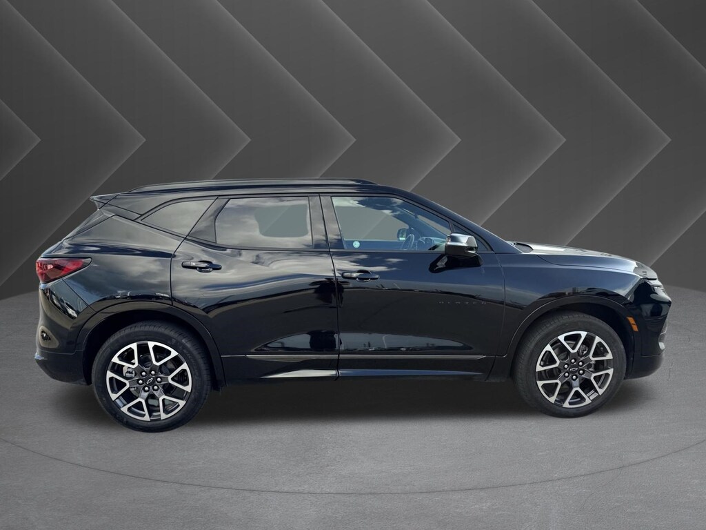 Used 2025 Chevrolet Blazer RS SUV