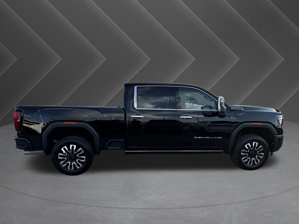 Used 2025 GMC Sierra 2500 HD Denali Ultimate Truck Crew Cab