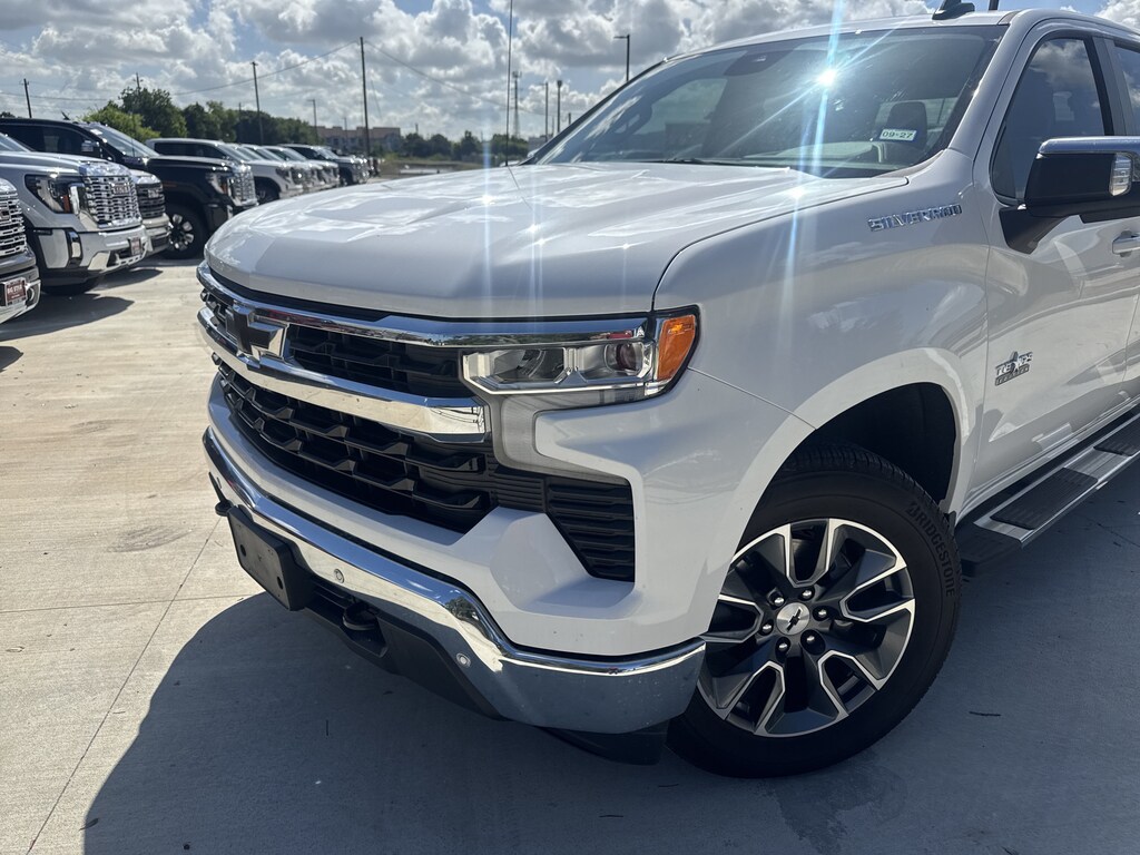 Used 2025 Chevrolet Silverado 1500 LT w/1LT Truck Crew Cab