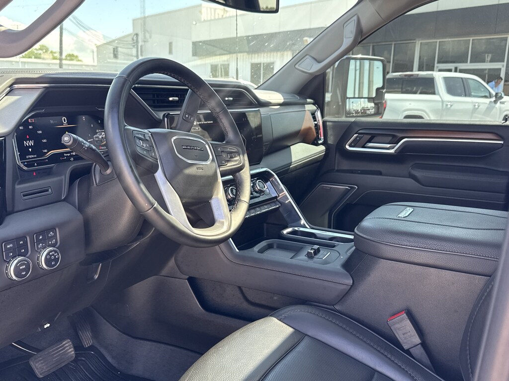 Used 2025 GMC Sierra 2500 HD Denali Truck Crew Cab