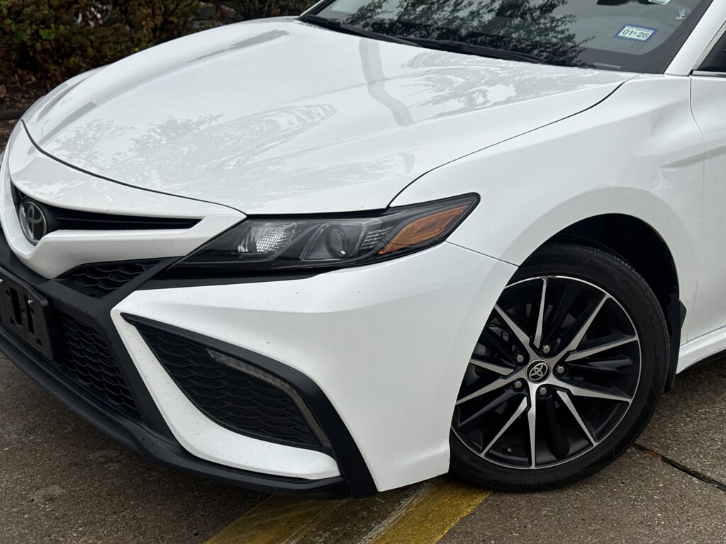 Used 2024 Toyota Camry SE Sedan