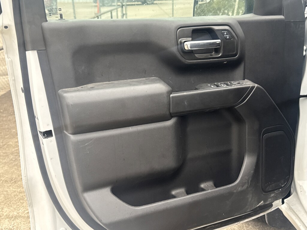 Used 2025 Chevrolet Silverado 1500 Custom Truck Crew Cab