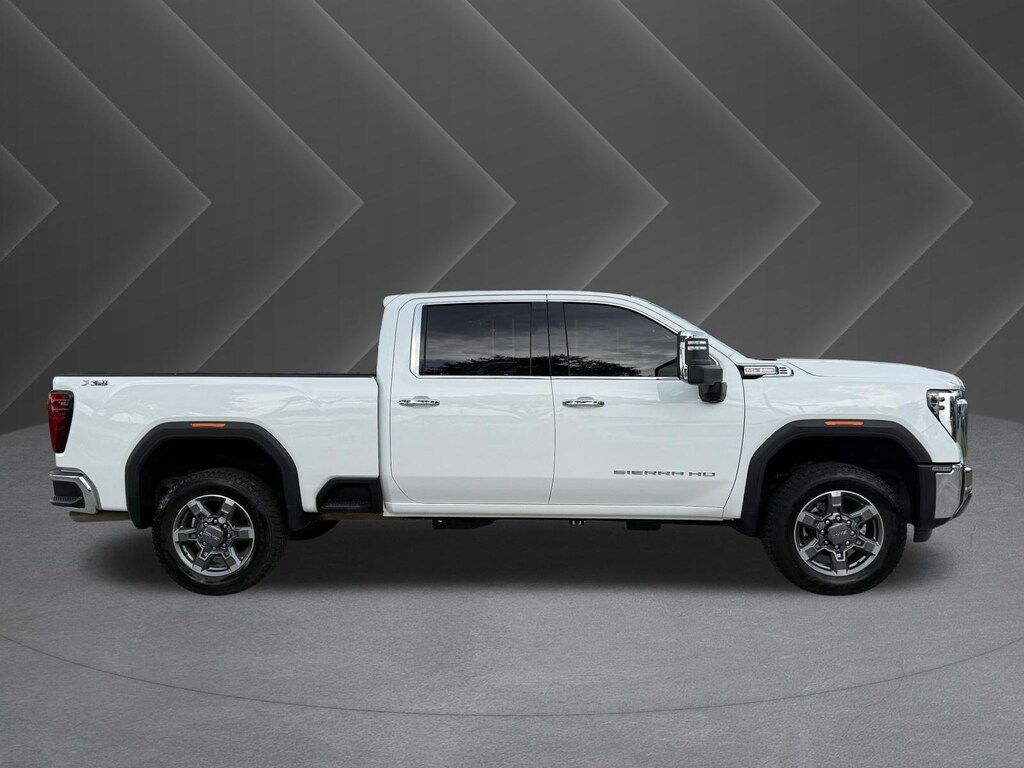 Used 2025 GMC Sierra 2500 HD SLT Truck Crew Cab
