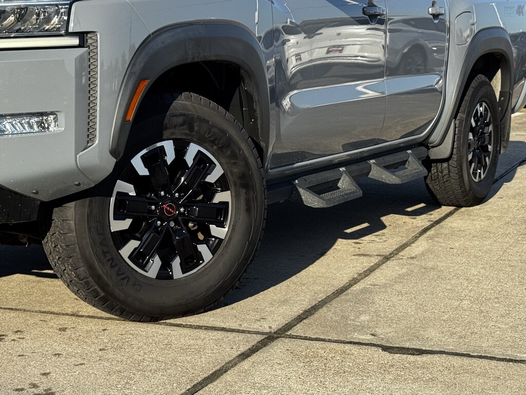 Used 2023 Nissan Frontier PRO-4X Truck Crew Cab