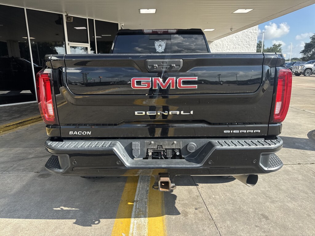 Used 2020 GMC Sierra 2500HD Denali Truck Crew Cab