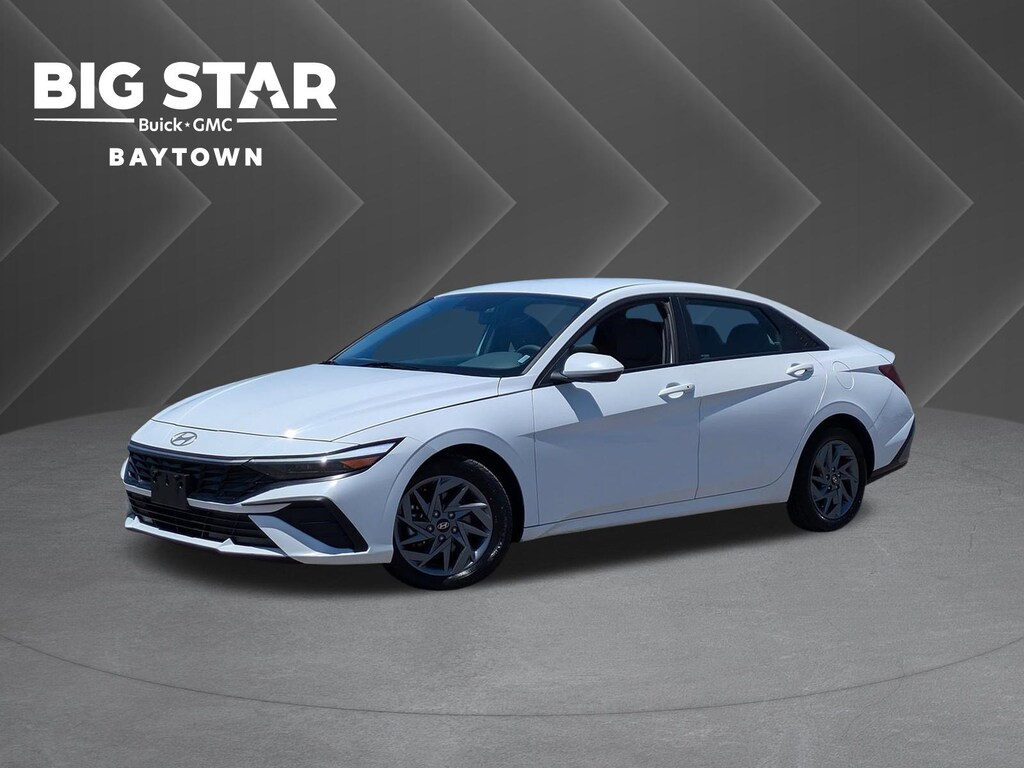 Used 2024 Hyundai Elantra SEL Sedan