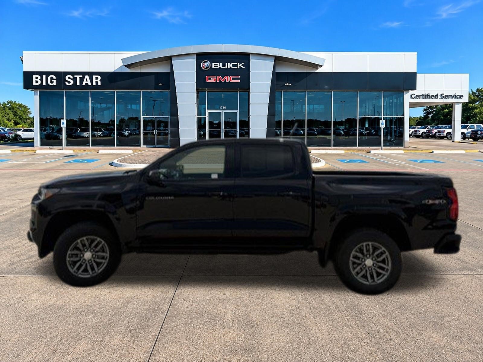 Used 2024 Chevrolet Colorado LT Truck Crew Cab