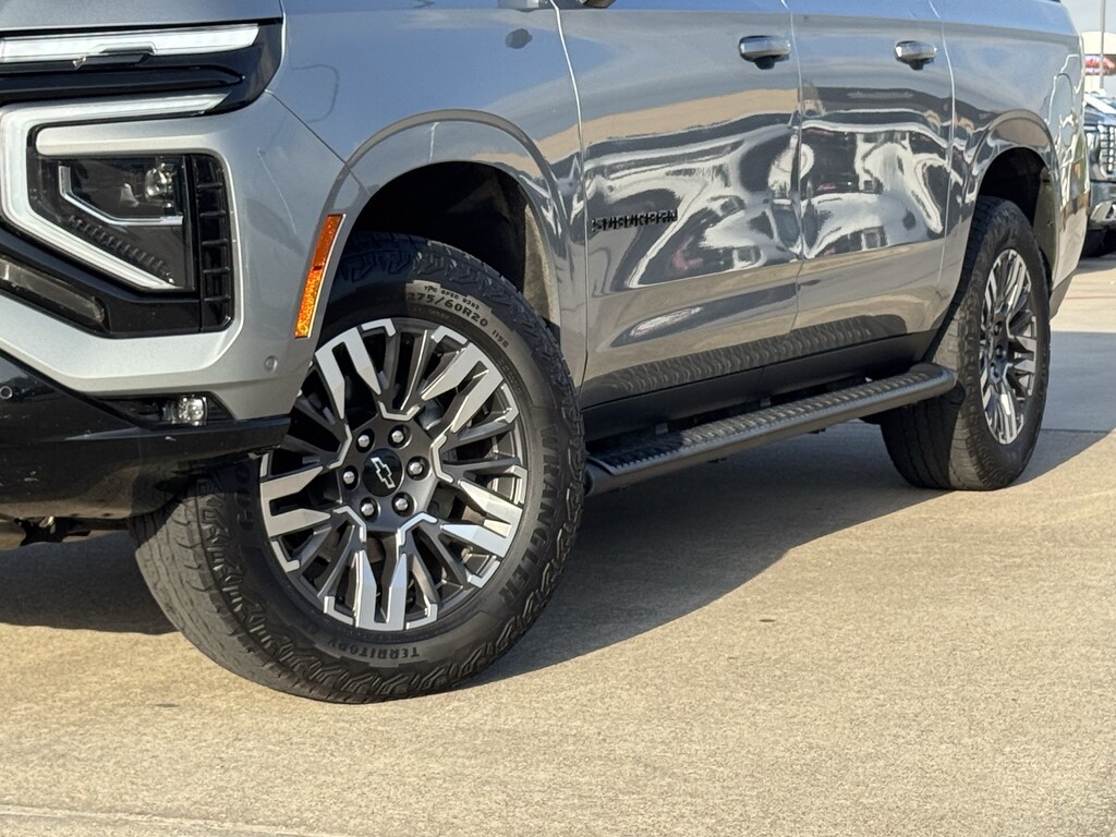 Used 2025 Chevrolet Suburban Z71 SUV