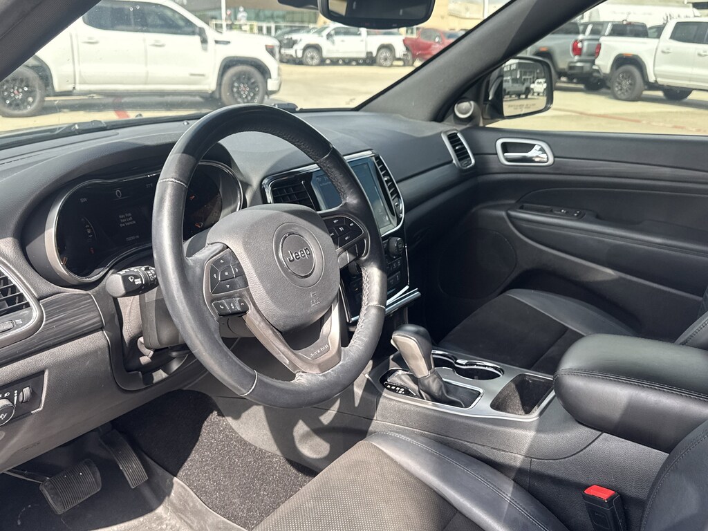 Used 2021 Jeep Grand Cherokee Laredo SUV