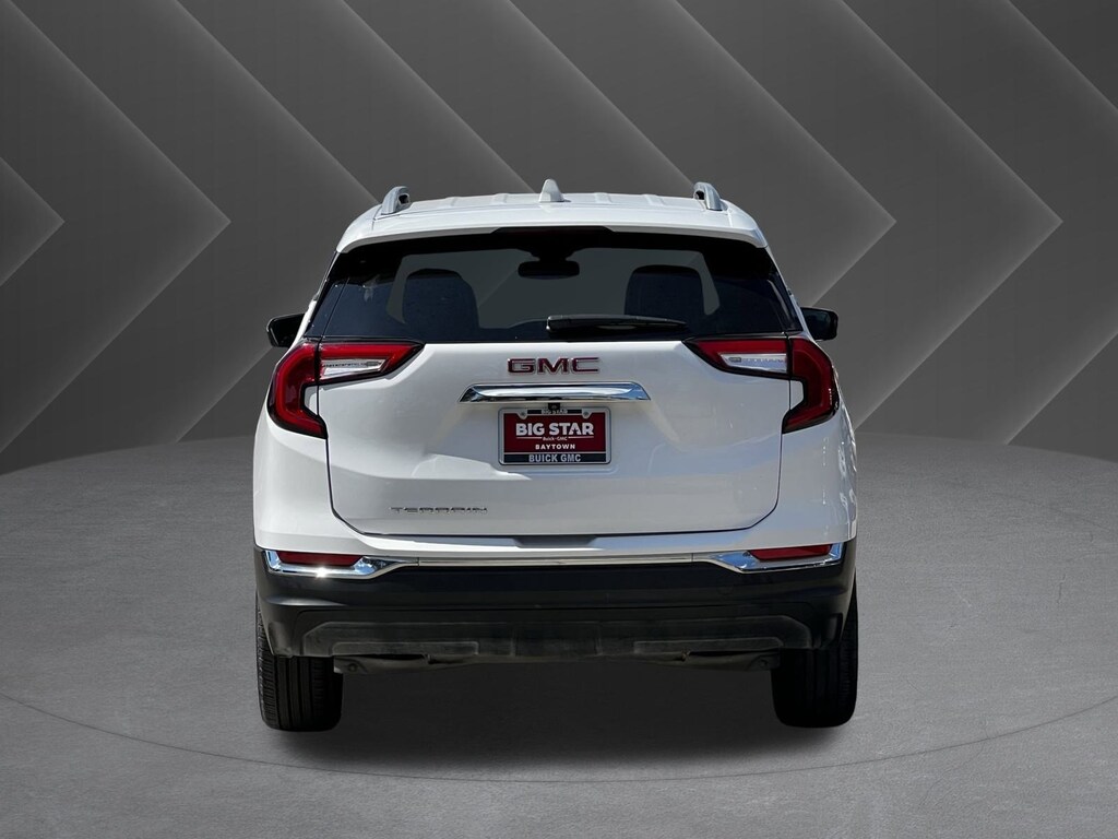 Used 2024 GMC Terrain SLT SUV