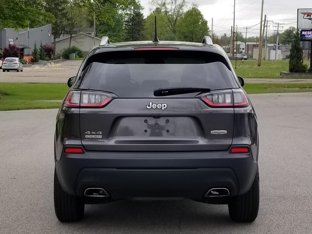 2019 Jeep Cherokee Latitude photo 4