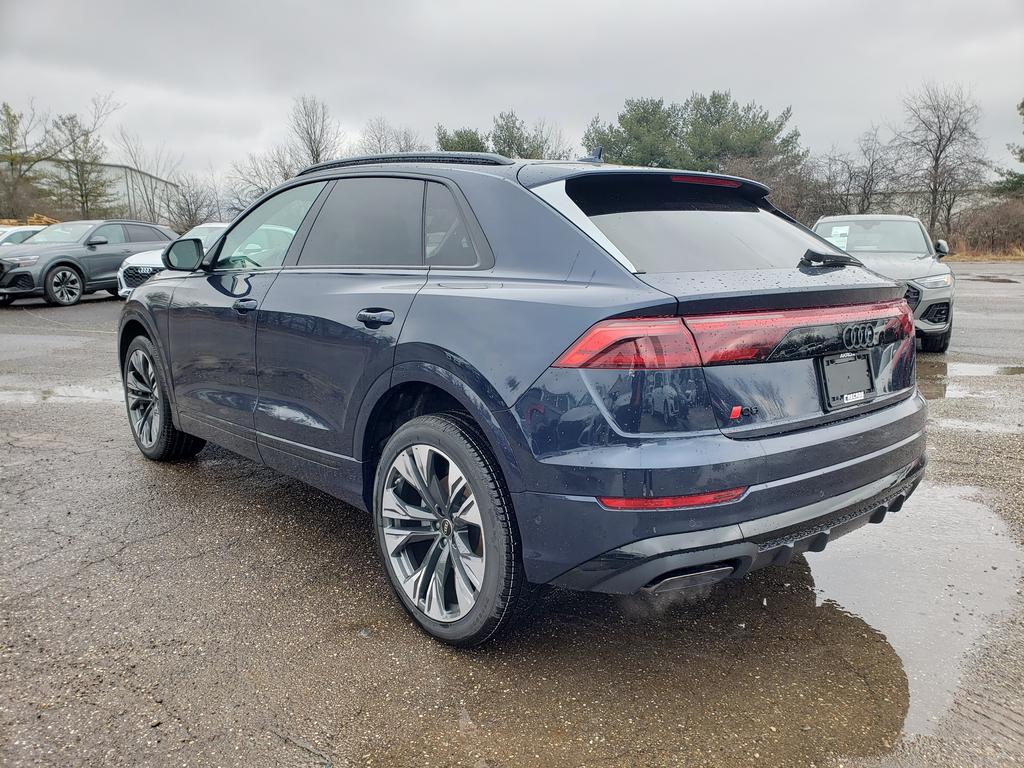 2025 Audi Q8 55 Premium Plus photo 4