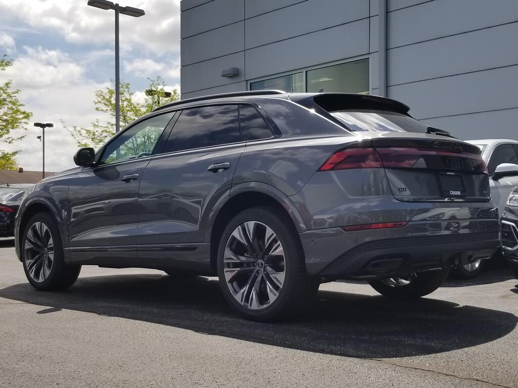 2025 Audi Q8 Plus 55 Premium photo 3