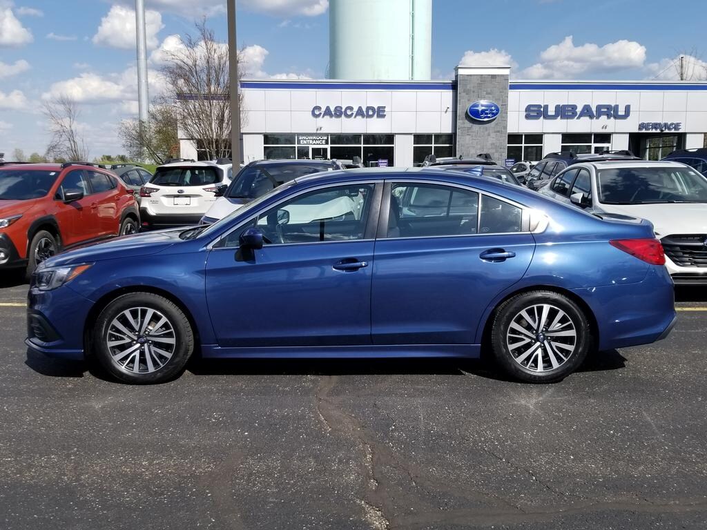 2019 Subaru Legacy 2.5i Premium photo 2