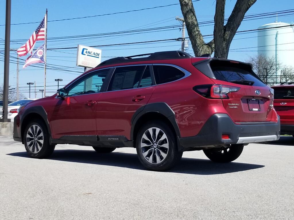 2024 Subaru Outback Limited XT photo 3