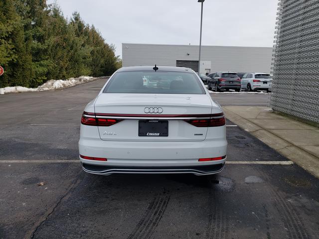 2025 Audi A8 L 55 photo 4