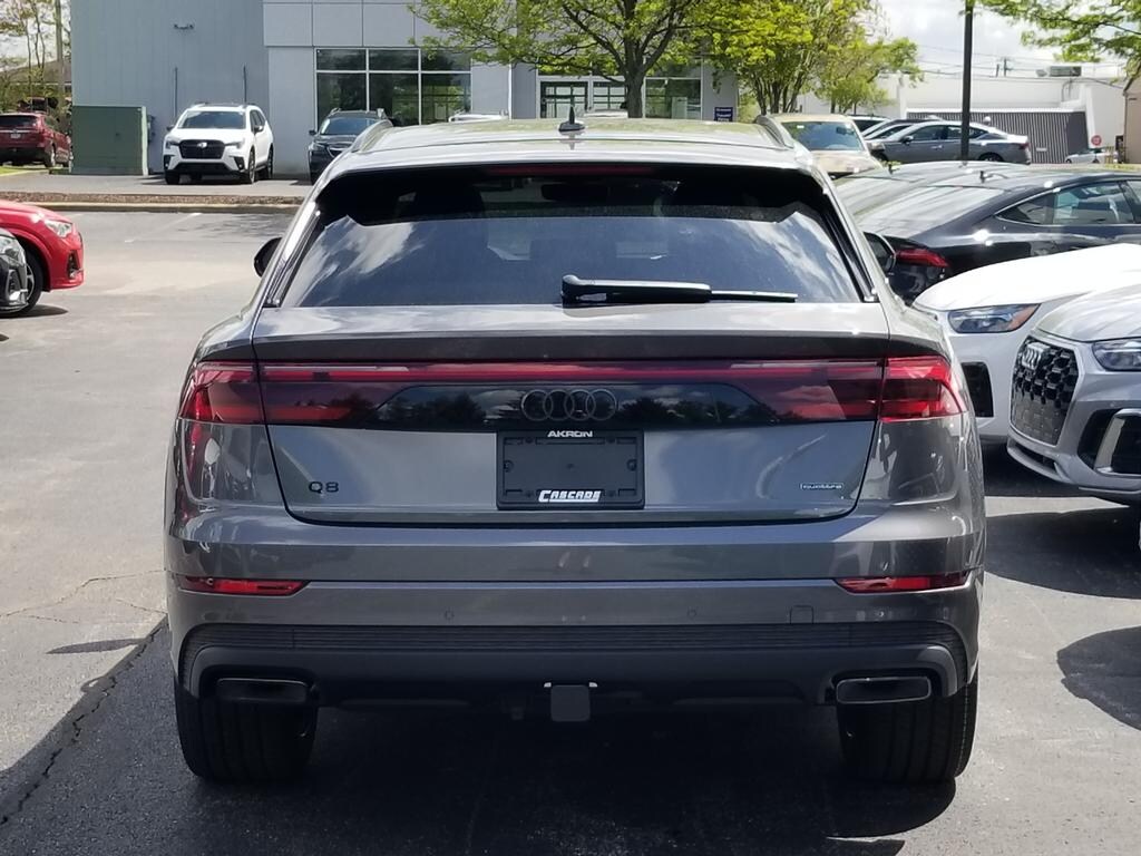 2025 Audi Q8 Plus 55 Premium photo 4