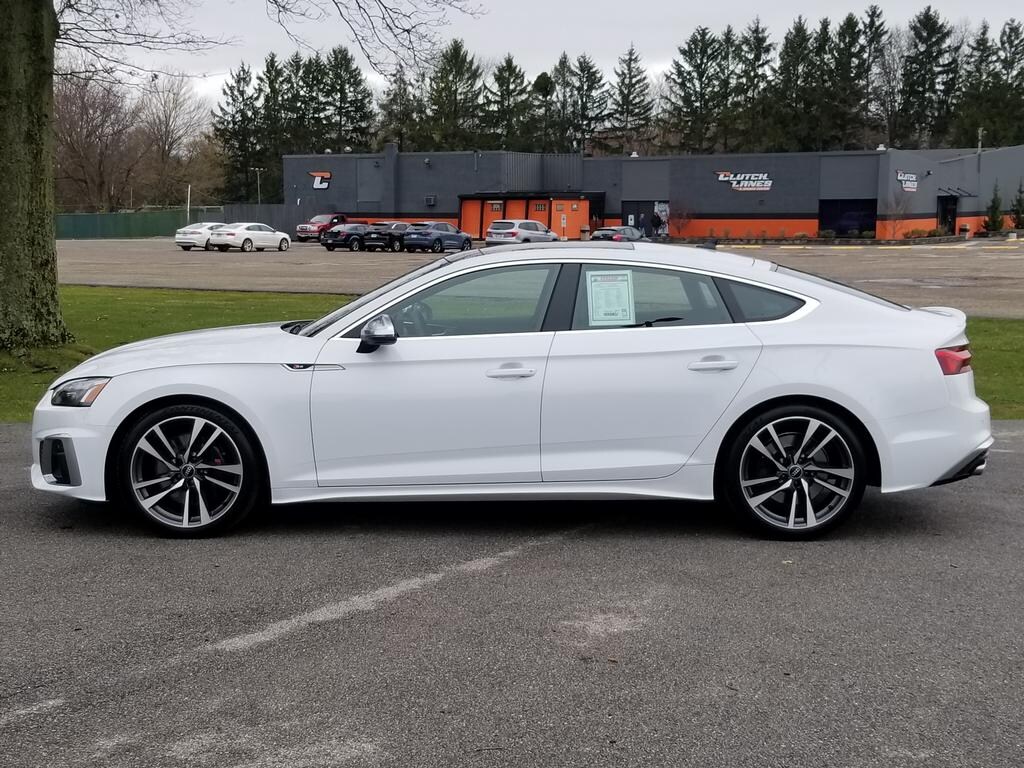 2022 Audi S5 Premium Plus photo 2