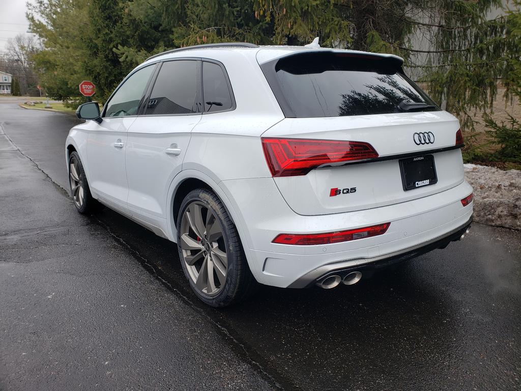 2025 Audi SQ5 Premium Plus photo 4