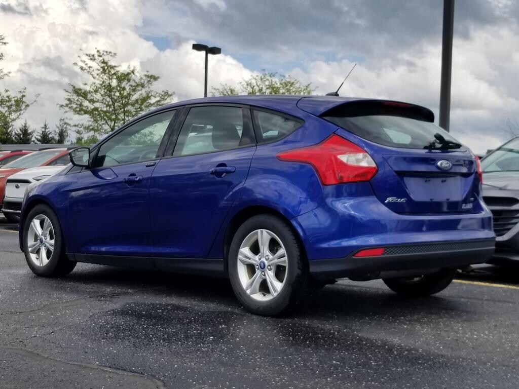 2012 Ford Focus SE photo 3