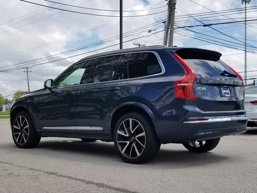 2024 Volvo XC90 AWD Ultimate photo 3