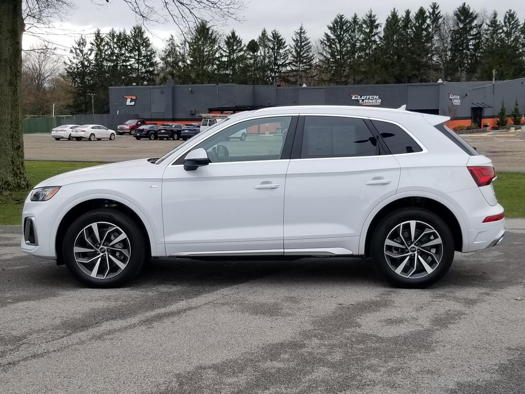 2024 Audi Q5 S line Premium 45 TFSI photo 2