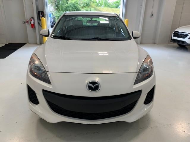 Used 2013 Mazda MAZDA3 i Touring with VIN JM1BL1L76D1731143 for sale in Cuyahoga Falls, OH