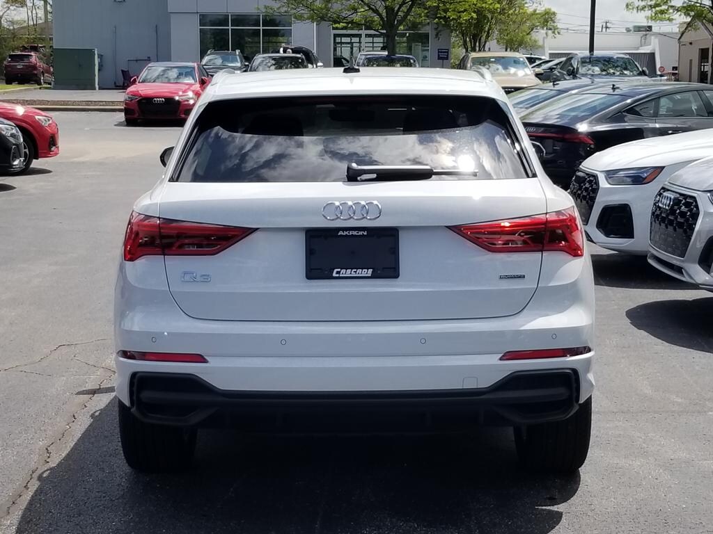 2025 Audi Q3 S line Premium Plus photo 4