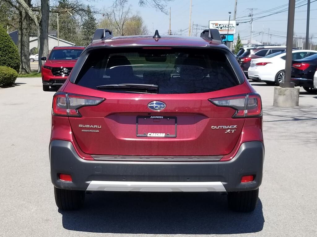 2024 Subaru Outback Limited XT photo 4