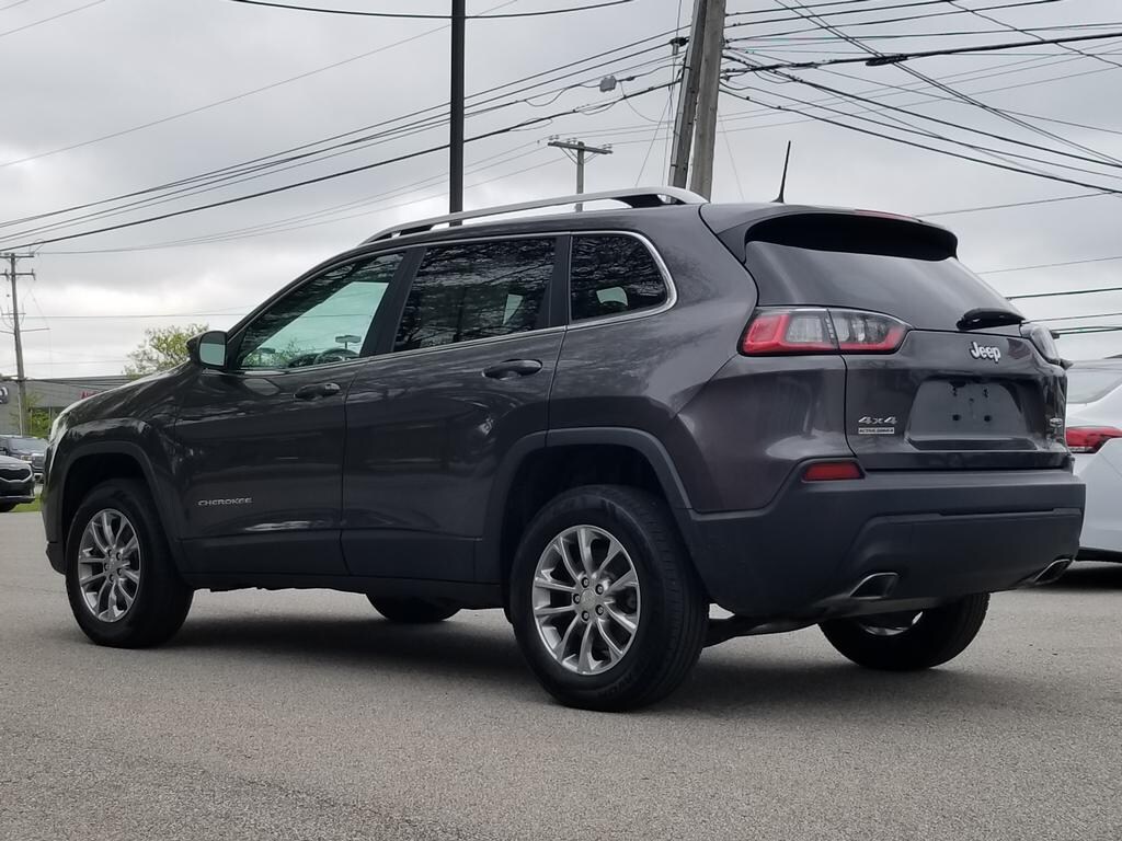 2019 Jeep Cherokee Latitude photo 3