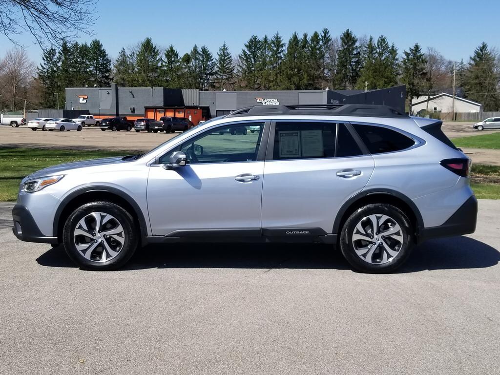 2020 Subaru Outback Limited photo 2
