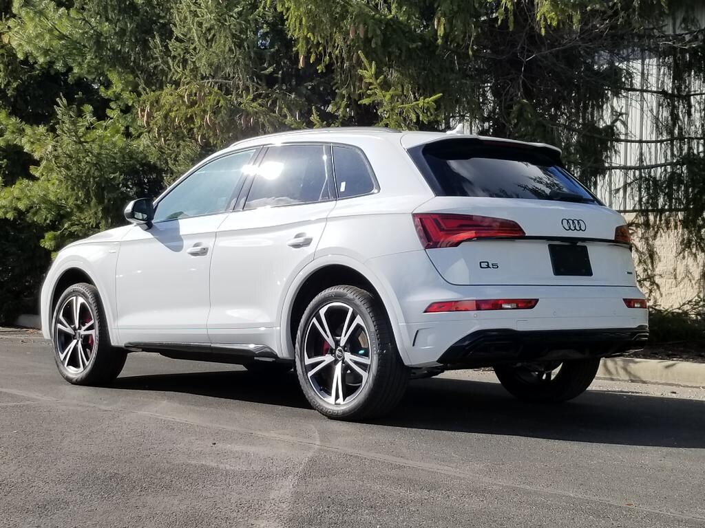 2025 Audi Q5 45 S line Premium Plus photo 3