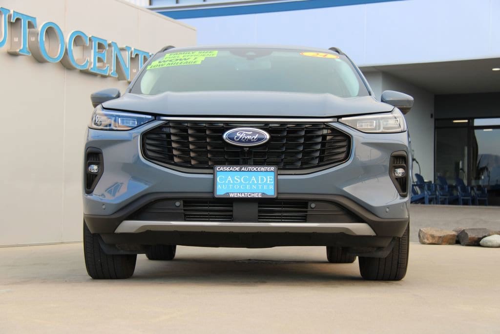 Used 2024 Ford Escape Platinum SUV