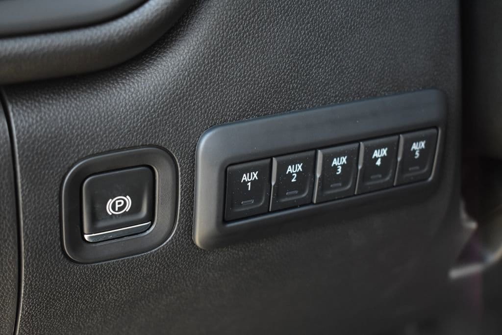 2025 Chevrolet Silverado 3500 HD Work Truck - Photo 35
