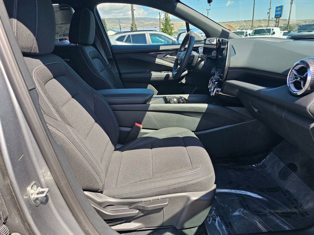 2026 Chevrolet Blazer EV LT - Photo 18