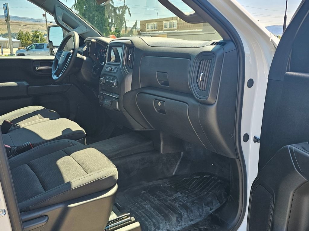 2025 Chevrolet Silverado 3500 HD Work Truck - Photo 10