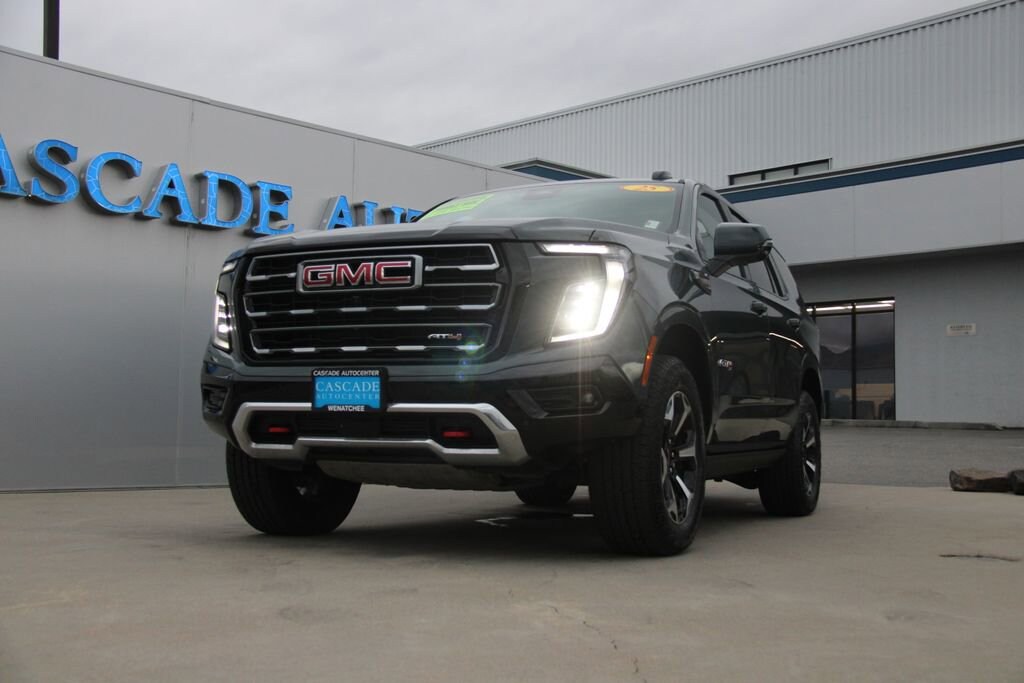 Used 2025 GMC Yukon AT4 SUV